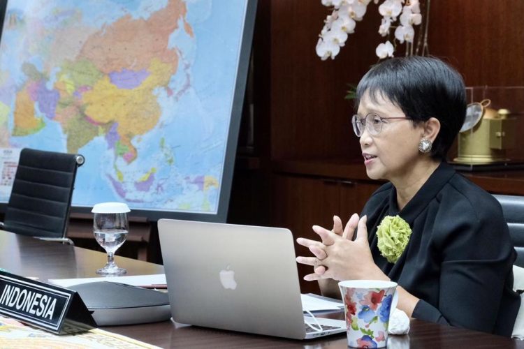 Menlu RI Retno Marsudi menghadiri Pertemuan Lu​ar Biasa Komite Gerakan Non Blok mengenai Palestina, secara virtual, Selasa (22/06/2021)